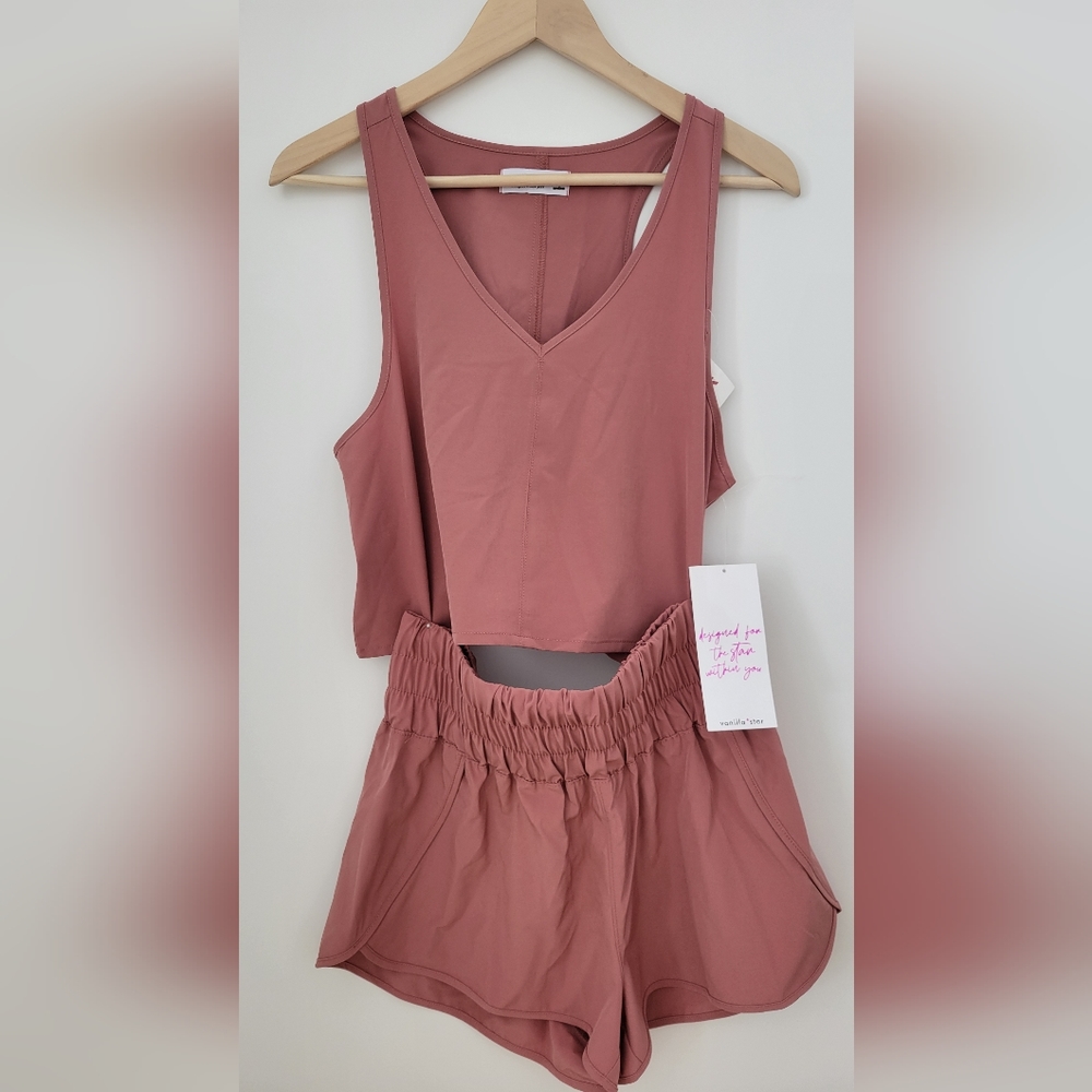 2 pieces set by Vanilla Star, M size, new with tags.